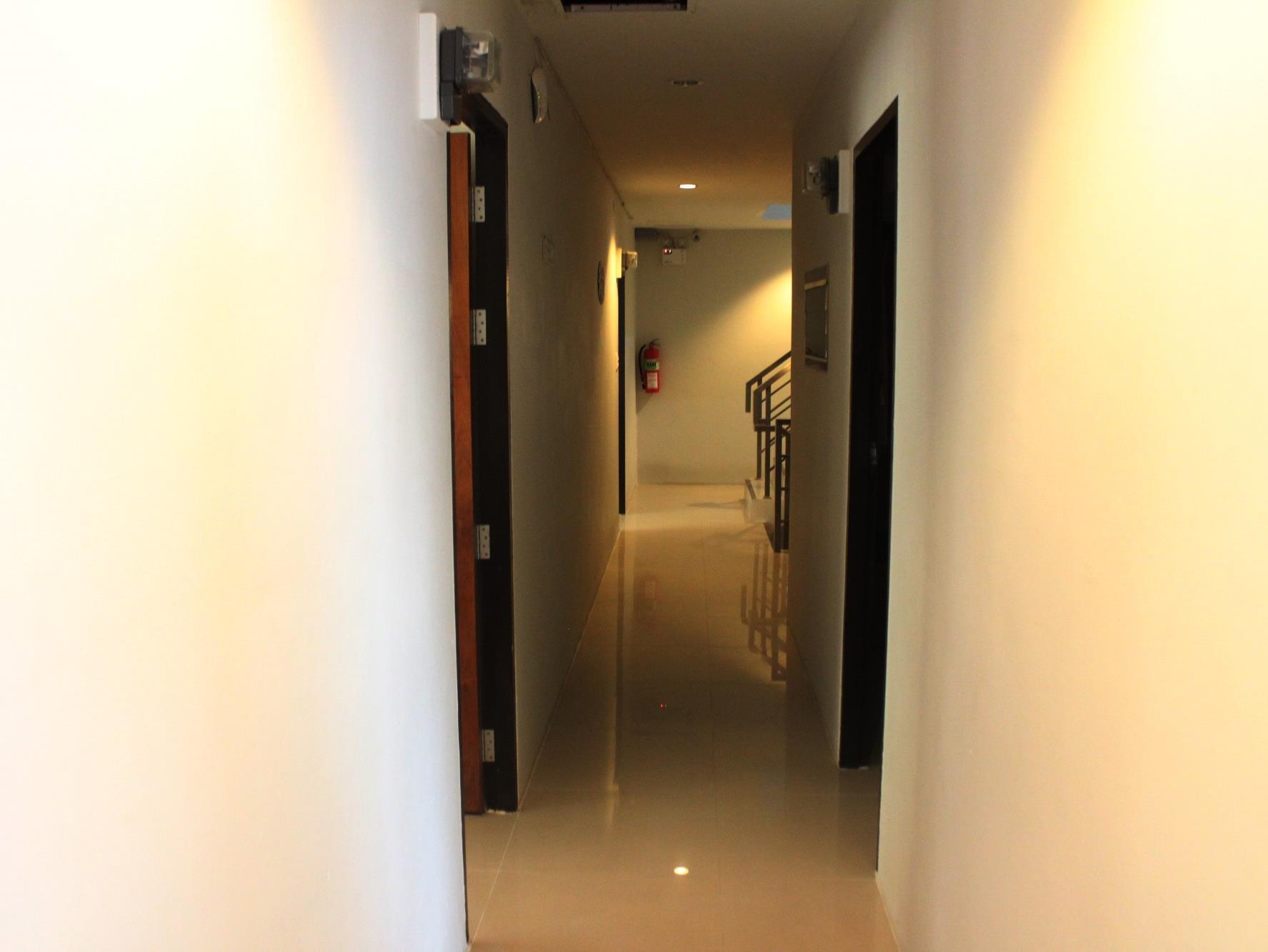 Coffee Mania House Hotel Phuket Exterior photo